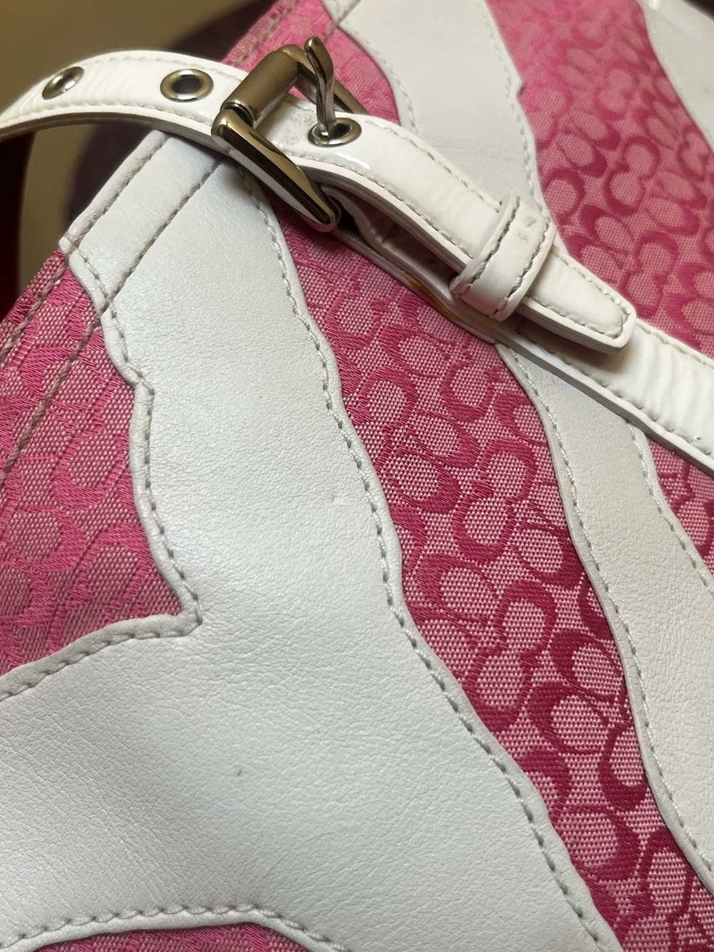 Coach Vintage Zebra Patchwork Limited Edition White & Pink Mini Cs Gallery Tote - Picture 14 of 15